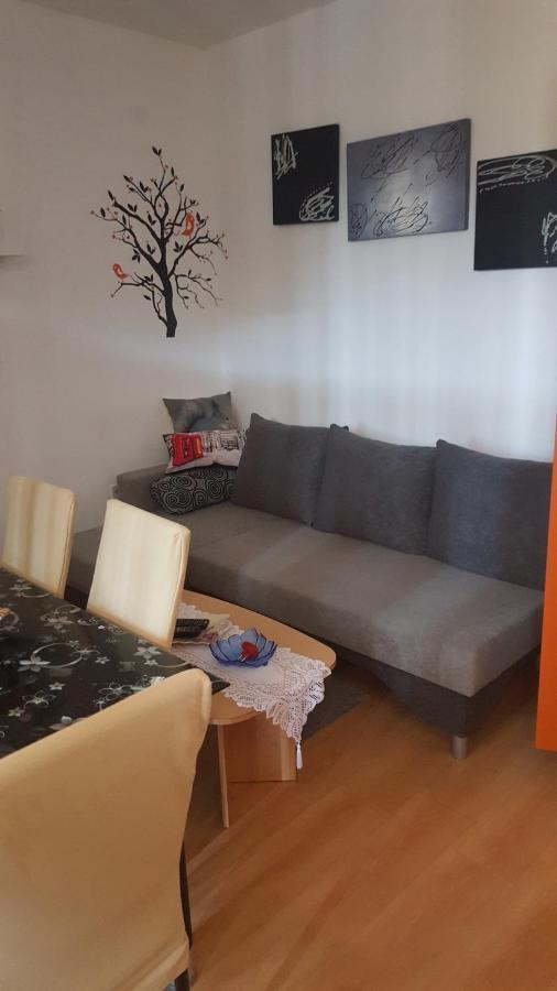 Vera Apartment Kampor Ngoại thất bức ảnh