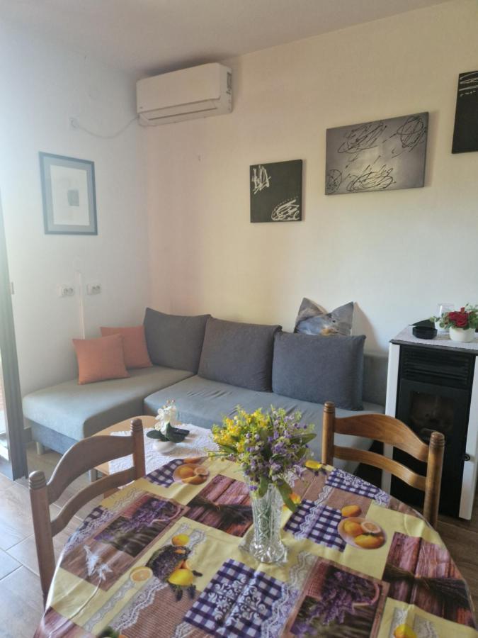 Vera Apartment Kampor Ngoại thất bức ảnh