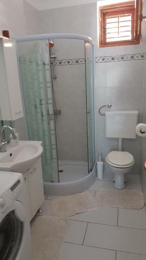 Vera Apartment Kampor Ngoại thất bức ảnh